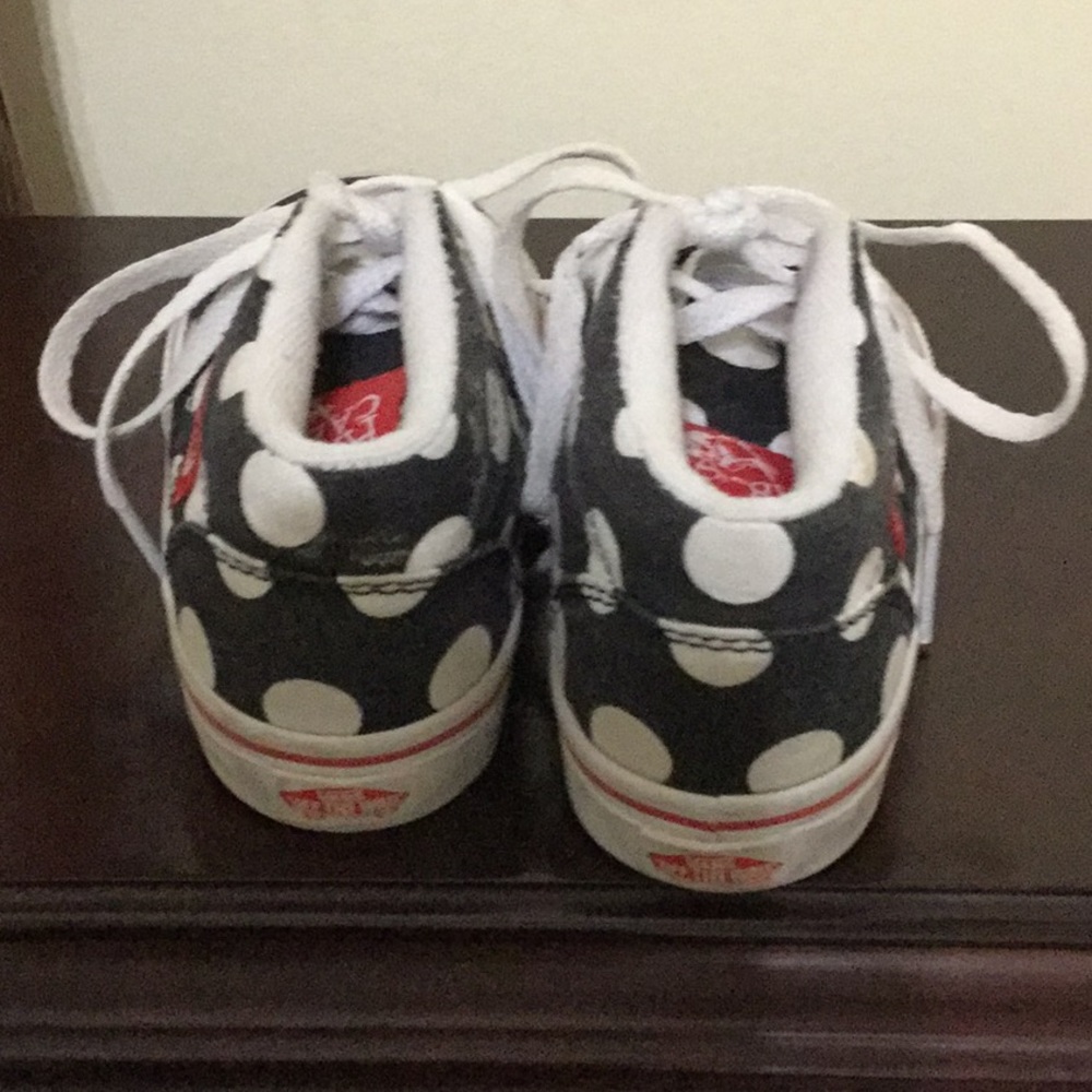 Half Cab toddler size 6 Vans